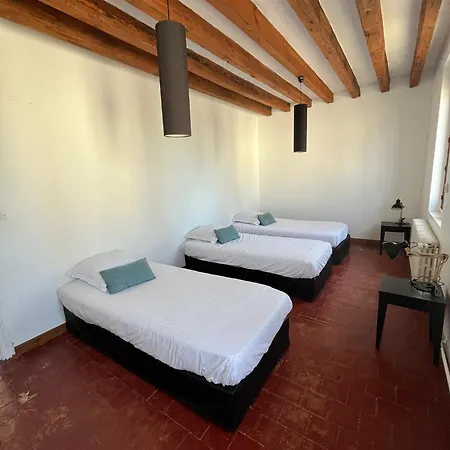 Les Combres * La Dagueniere