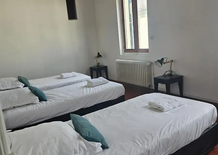 B&B Les Combres La Dagueniere